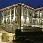 فندق Gardone Palace 4*