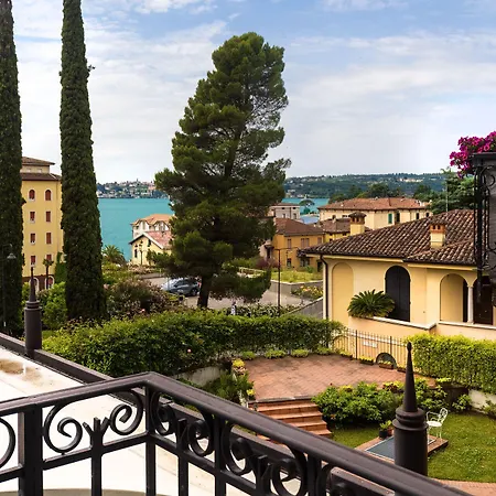 Gardone Palace Gardone Riviera