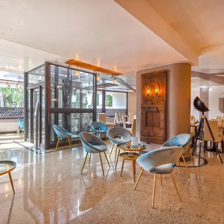 Gardone Palace 호텔 4*