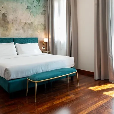 Hotel Gardone Palace