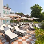 Gardone Palace 4*