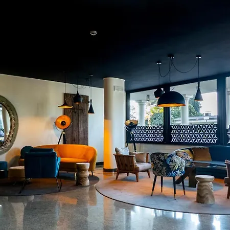 Hotel Gardone Palace 4*
