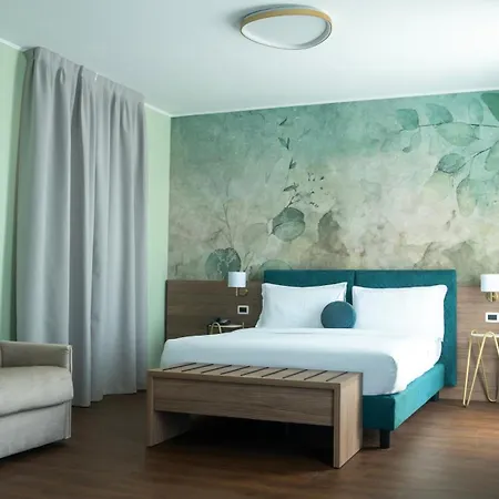 Hotel Gardone Palace 4*