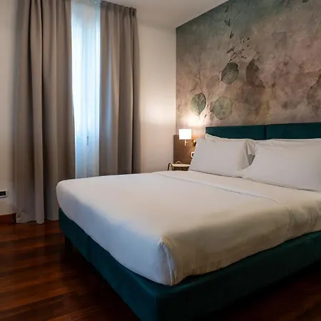 Gardone Palace Hotel